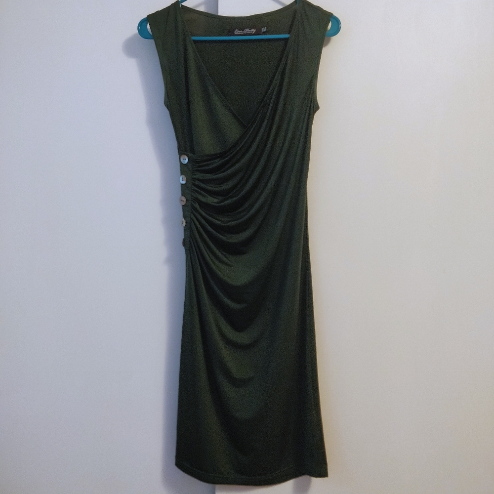 Side ruched cocktail dress